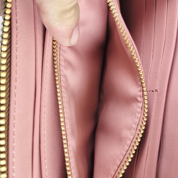 Coach Accordion Zip Wallet Pink Daisy Floral Multi Pocket Wristlet Gold-tone New - Picture 9 of 9